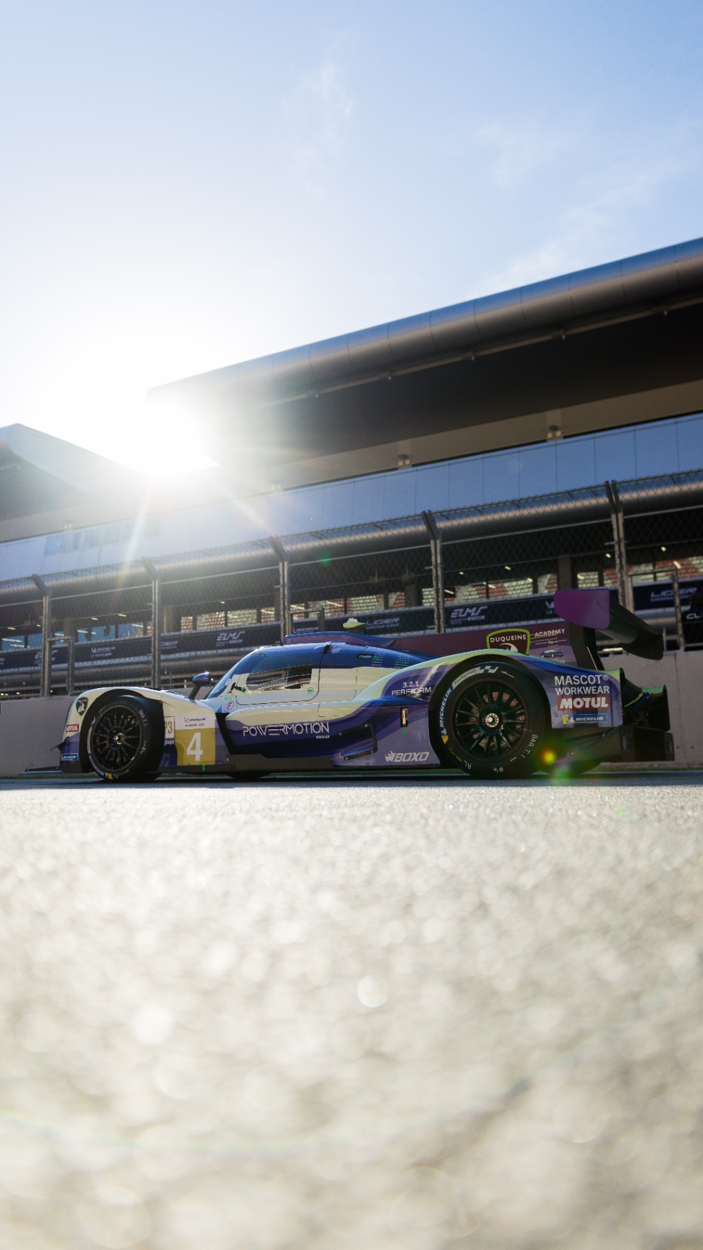 Duqueine D09 LMP3 dans la pit-lane