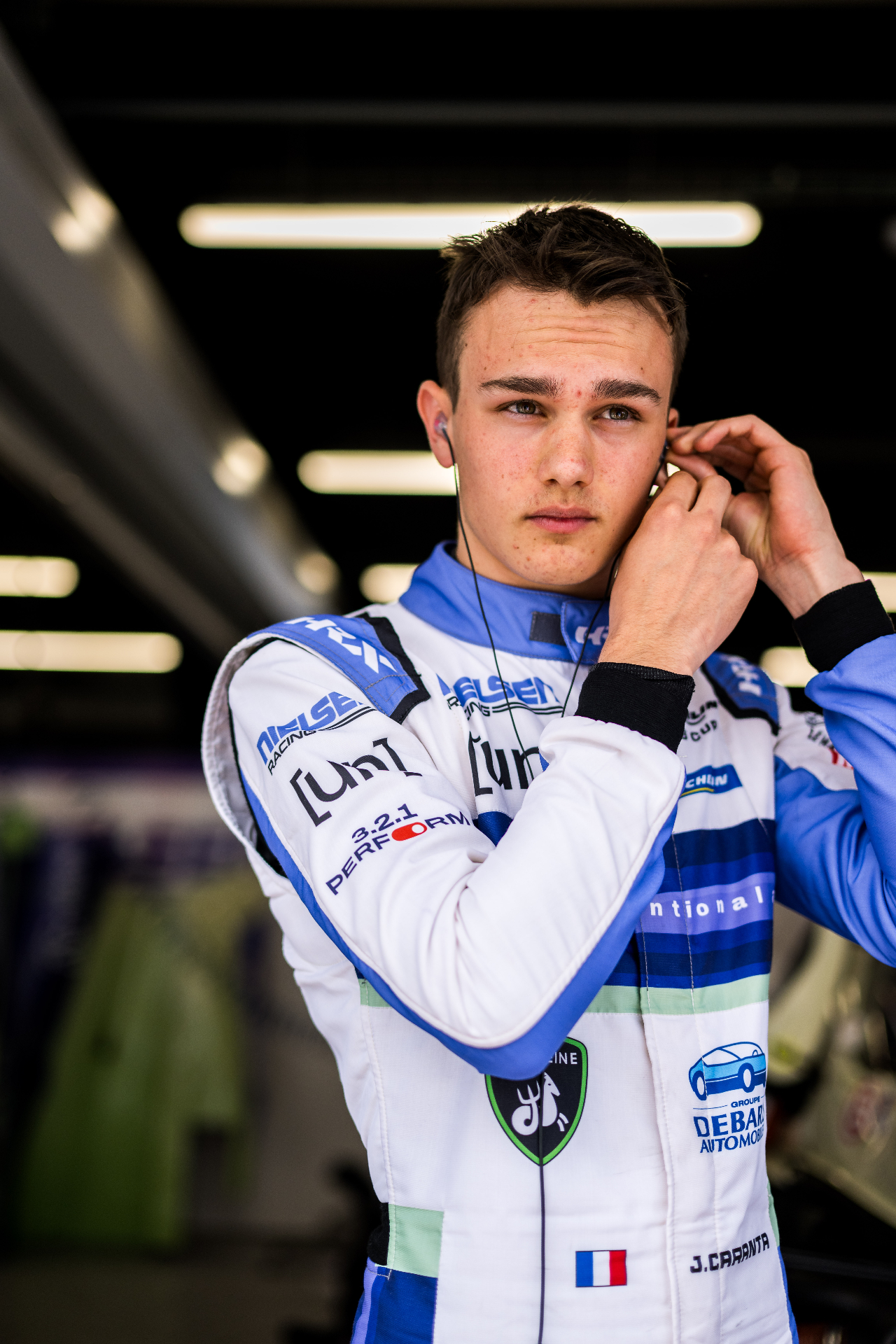 Portrait de Jules Caranta dans le paddock